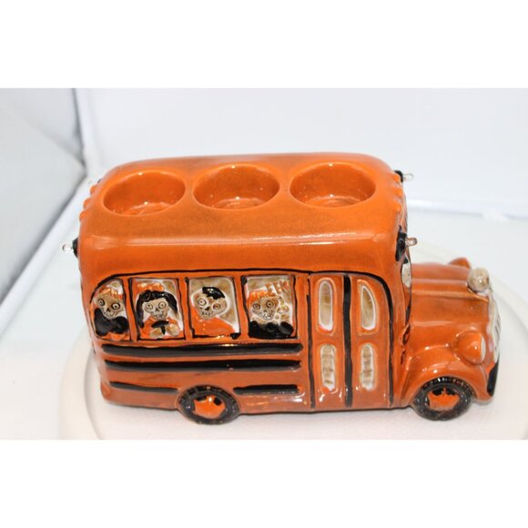 Yankee Candle - Boney Bunch Ghoul Bus Triple Tealight Holder 2014 - Picture 4 of 9